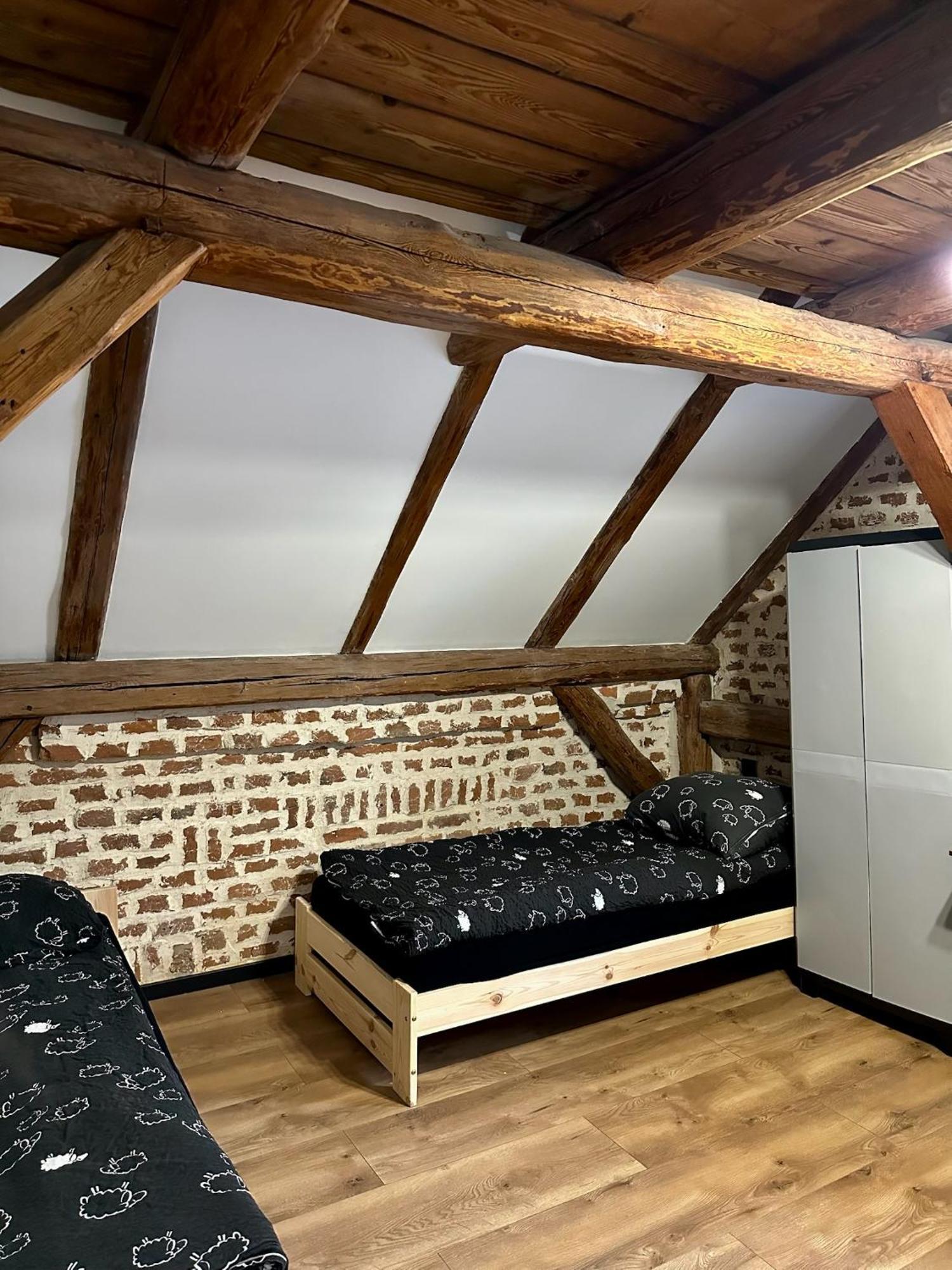 Marianowka Appartement Legnica Buitenkant foto