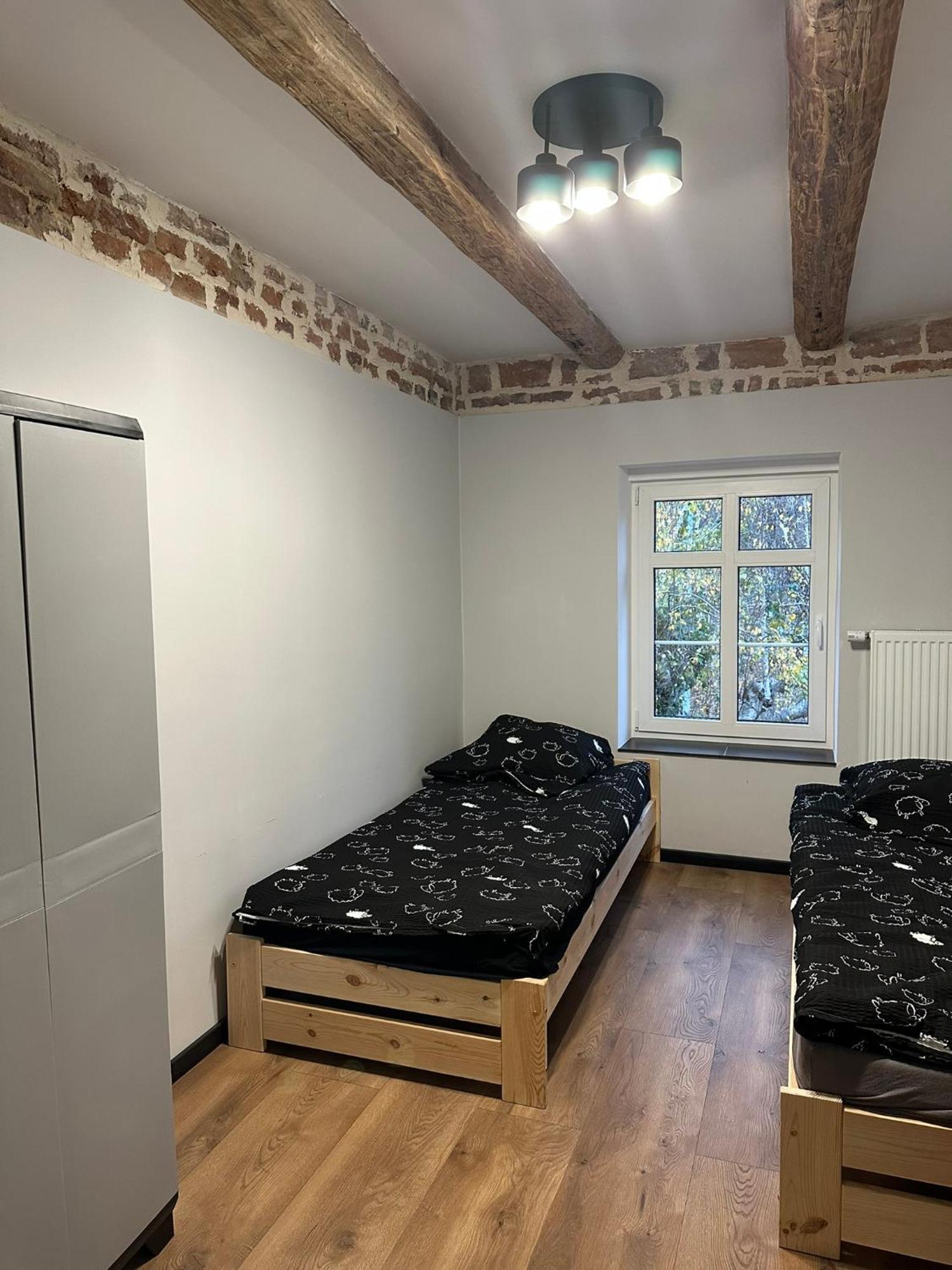 Marianowka Appartement Legnica Buitenkant foto