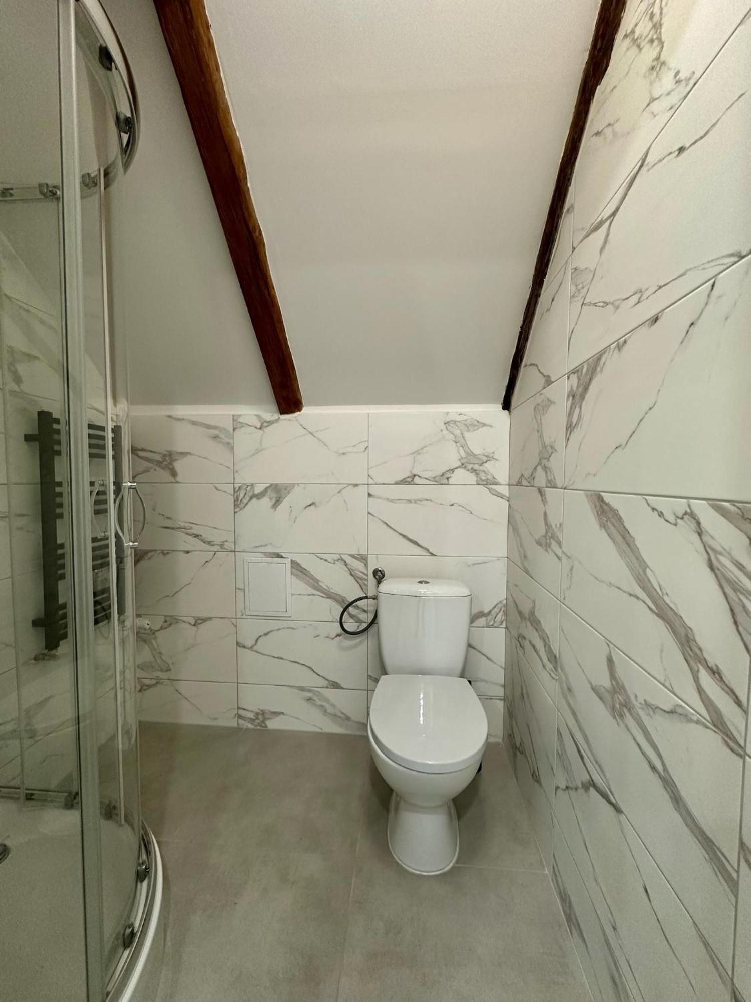 Marianowka Appartement Legnica Buitenkant foto