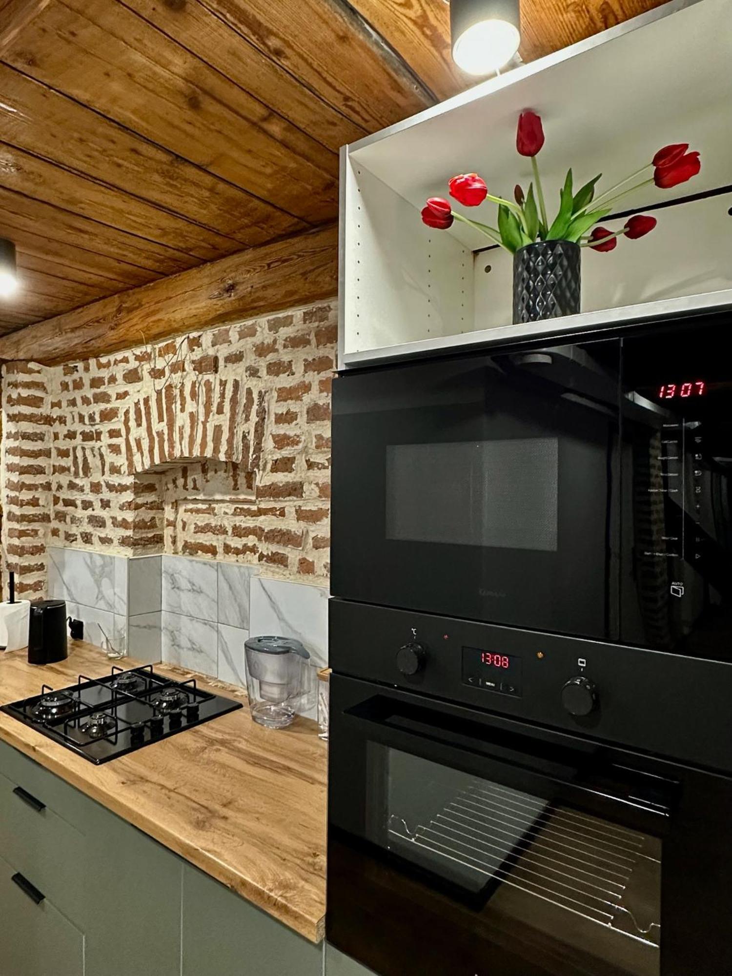 Marianowka Appartement Legnica Buitenkant foto